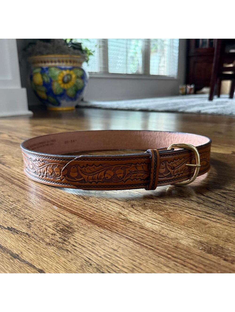 🤎 Genuine Leather Tooled Acorn Belt USA Made 33-36”